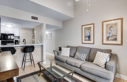 Orange Beach Condo | 1 BR 2 BA Side View Condo, Vacation On A Budget, SB354