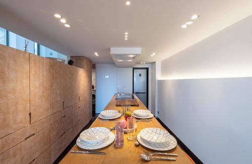 Riou - Petit Juas - Av de Grasse Apartment | 1-Br 75m² Duplex with Pool