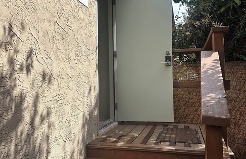 Lincoln Acres House | 1-br Cozy quiet getaway, great mattresses