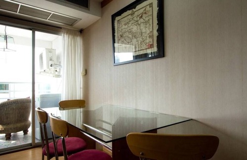 Khlong Tan Condo | 1 BR Oriental Decor@BTS Phrom Phong - Great facility !