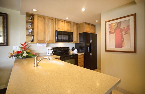 Honokowai Condo | 1 Br OV-4 Aston Kaanapali Shores 1 br Ocean View at Ocean Front Resort