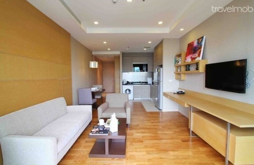 Asoke Apartment | 1 BR panoramic view in Bangkok