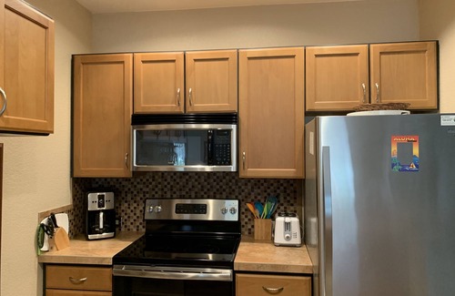 Wailea Condo | 1 BR Treetop Wailea , 2nd floor vaulted ceilings