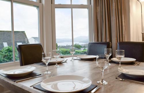 Bowness-on-Windermere House | 1 Brantfield House Bowness