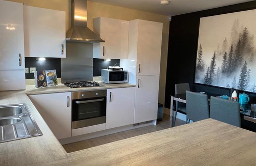 Auchterarder Apartment | 1 Cedar Court, Auchterarder