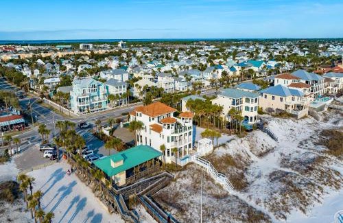 Crystal Beach House | 1 Cozy Cove