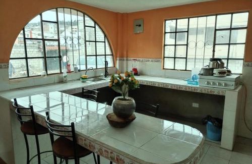 Parroquia Huachi Chico House | 1 Cuarto independiente individual