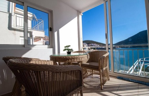 Neum Apartment | 1 Double room with Private Parking