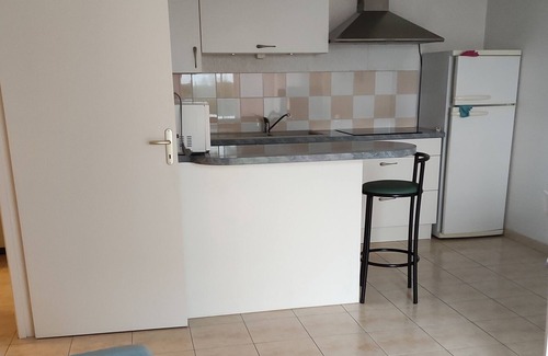 Ploermel Apartment | 1 floor balcony, 5 minutes from the inter market and the city center