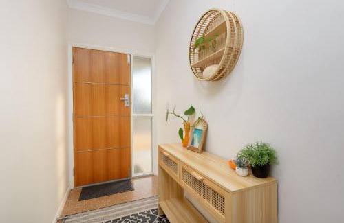 Exmouth House | 1 Kestrel Place - Jetty