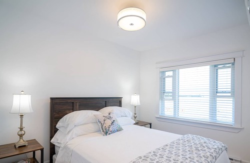 Harwich Apartment | 1 kilometer from Rondeau Provincial Park, 10 min. walk to sandy beach.