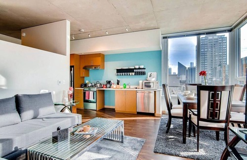Belltown Apartment | 1 Location 2BR Across From Space Needle -vr1