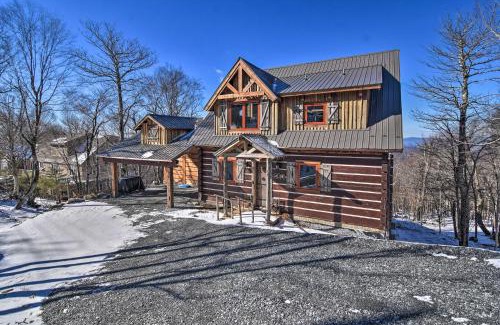 Beech Mountain Apartment | 1 Mi to Beech Mtn Cabin with Fire Pit and BBQ!