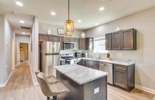Tallahassee Apartment | 1 Mi to Florida State Capitol Tallahassee Escape