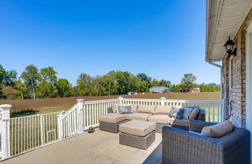 Grottoes House | 1 Mi to Grand Caverns Getaway with On-Site River