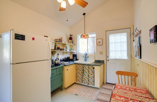Yarnell Apartment | < 1 Mi to Horse Boarding: Cozy Yarnell Hideaway!