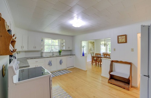 Laurium Cottage | 1 Mi to Lake Superior: Cottage w/Sauna & Rec Room