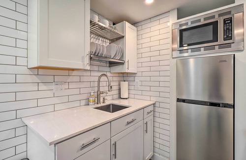 Old Southwest Apartment | 1 Mi to Riverwalk: Downtown Reno Studio w/Patio!