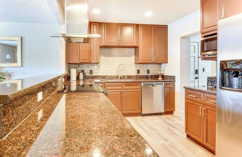 Gainesville House | 1 Mi to UF Campus: Walkable Home in Gainesville!
