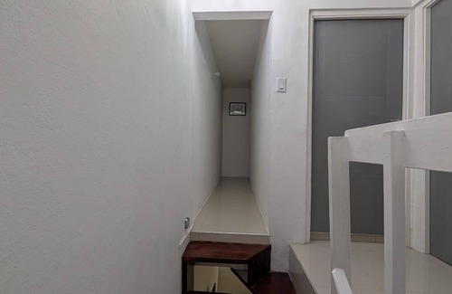 New Kingston House | 1 min from Bob Marley Museum - The Opulent Manor