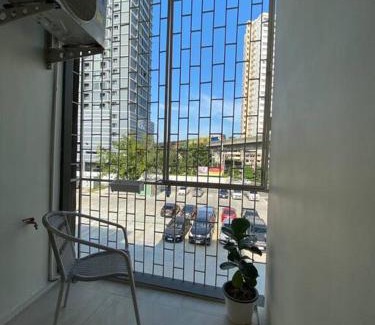 Bang Na Apartment | 1 min walk to BTS, 3 Bed 3 Bath, Entire House