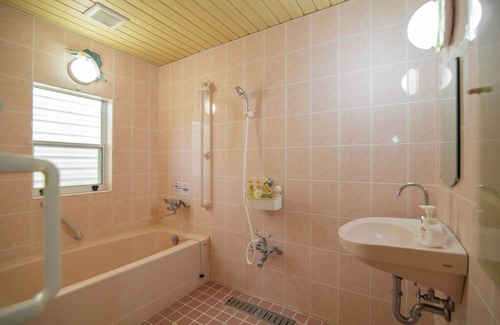 Miyara Apartment | 1 minute to the beach Outdoor pool free car rent /Ishigaki Okinawa