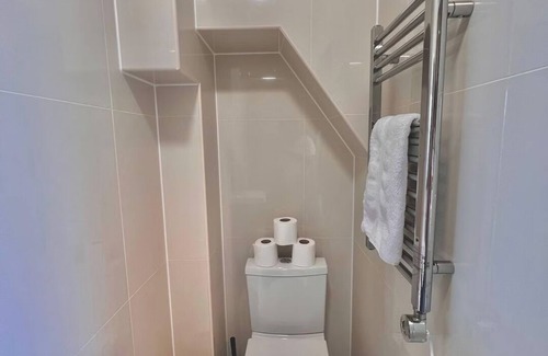 Golders Green Apartment | 1 minutes walk to Golder's Green Studio