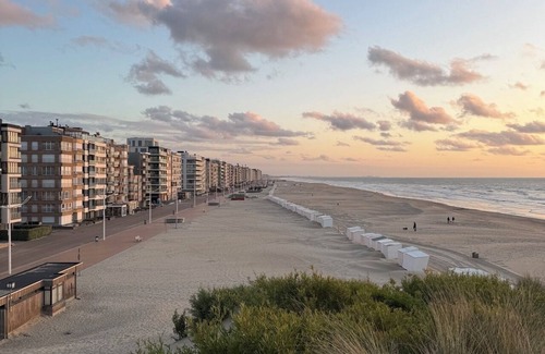 Koksijde-Bad Apartment | 1 Minutes walk to the sea - Apartment to rent in Coxyde (Koksijde)