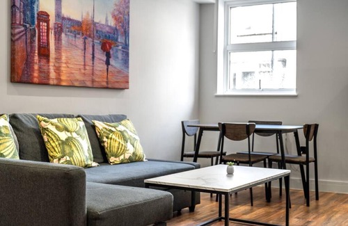 Harlesden Apartment | 1 - North West London Brand New Loft