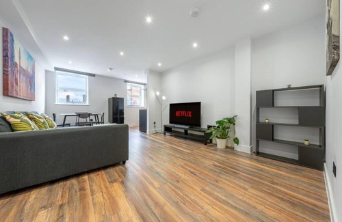 Harlesden Apartment | 1 - North West London Brand New Loft