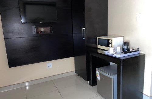 Thulamela Cabin | 1 OAK Resort