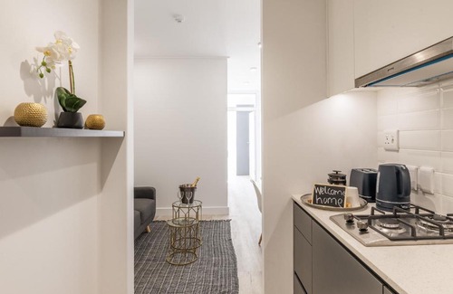 Cape Town City Centre Apartment | 1 On Albert 2 bed harbour view