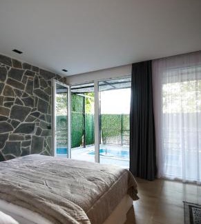 Shkoder Villa | 1 Private Bedroom Villa River View&Jacuzzi