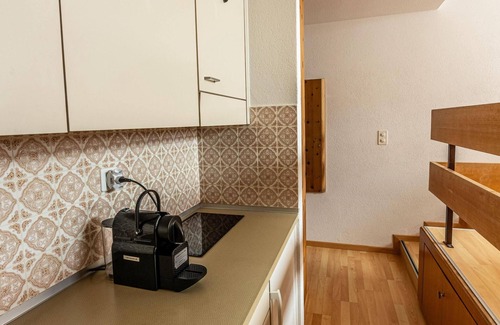 Savognin Apartment | 1 room apartment for 1 - 3 people with a view of the ski slope