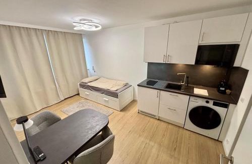Bothfeld-Vahrenheide Apartment | 1 Room Studio in Hanover