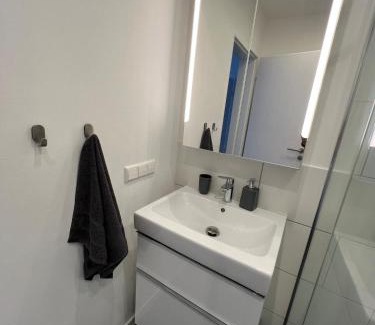 Bothfeld-Vahrenheide Apartment | 1 Room Studio in Hanover