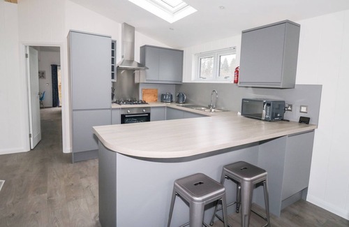 Dobwalls Cottage | 1 SOUTHERN PLACE, pet friendly, character holiday cottage in Dobwalls