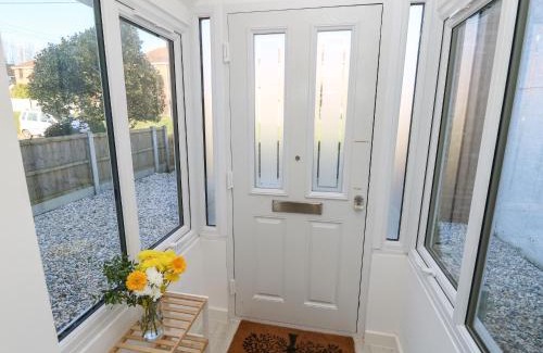Freshwater House | 1 Star Cottages