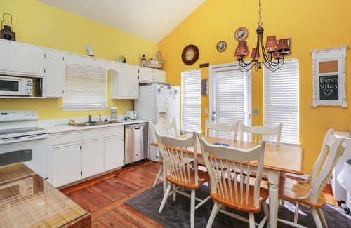 Port St. Joe House | 1 Story SF Home in Barrier Dunes, Pet Friendly by Playground ~ Totally Beachin'
