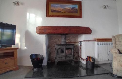 Garndolbenmaen House | 1 Tan Y Coed