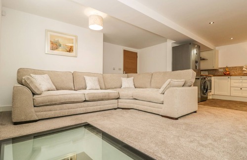 Barnard Castle Cottage | 1 THE RIVERSIDE, pet friendly in Barnard Castle