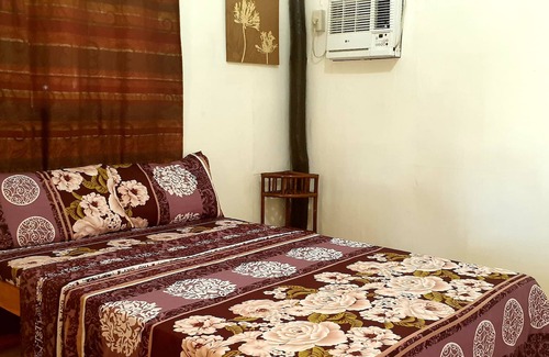 Lucap RV Rental | #1 Traditional Filipino Kubo Hut near 100 Islands Wharf