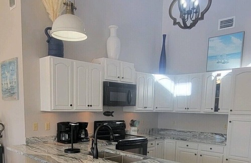 Steinhatchee House | #1 Waterfront Scalloping Fishing Paradise- GameRoom-WIFI- New Steinhatchee Dock!