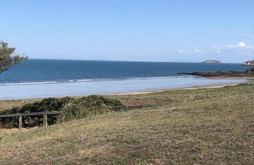 Emu Park House | 1 Wood Street, Emu Park (Star of the Sea)