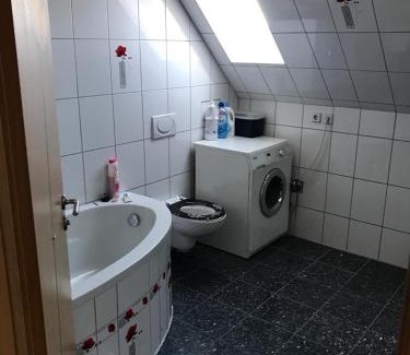 Forst House | 1 Zimmer (Monteurzimmer) Bruchsal/Forst 2 Personen