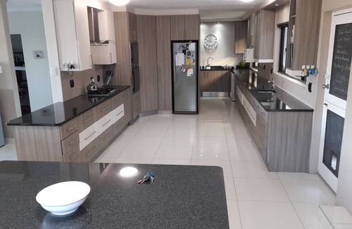 Eikenbosch House | 10-12 Sleeper large family home with pool in Bellville, Cape Town