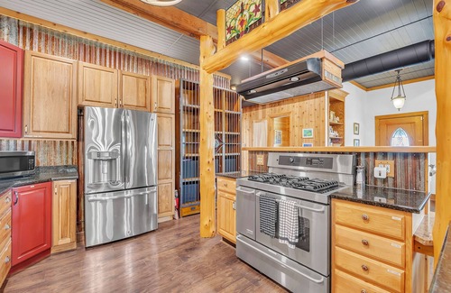 Dripping Springs House | 10-acre Family-Friendly Retreat with Pool