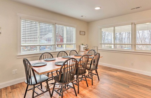 Purcellville Cabin | 10-Acre Sanctuary w/ Hot Tub, Fire Pit & View