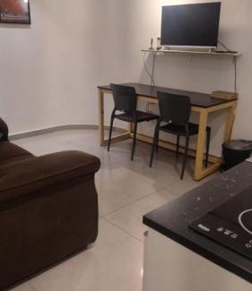 Funcionarios Apartment | 10 air conditioning, near Skema School 500mts, full kitchen, garage, next to Savassi