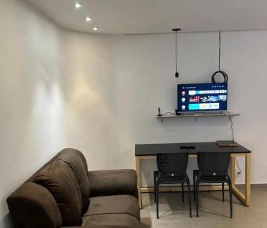 Funcionarios Apartment | 10 air conditioning, near Skema School 500mts, full kitchen, garage, next to Savassi